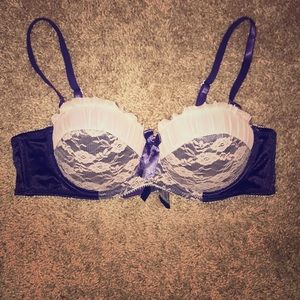 Purple lace Lingerie bra 36B